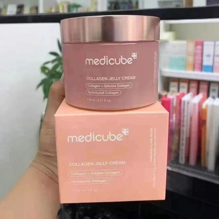 umivie HydraJelly Collagen Cream packaging in retail setting